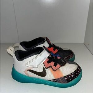 Nike LeBron XVIII Low (TD) 8C